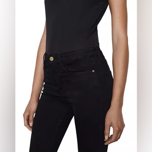 FRAME Denim Le One Flare Mid Rise Denim Jeans - Picture 5 of 13